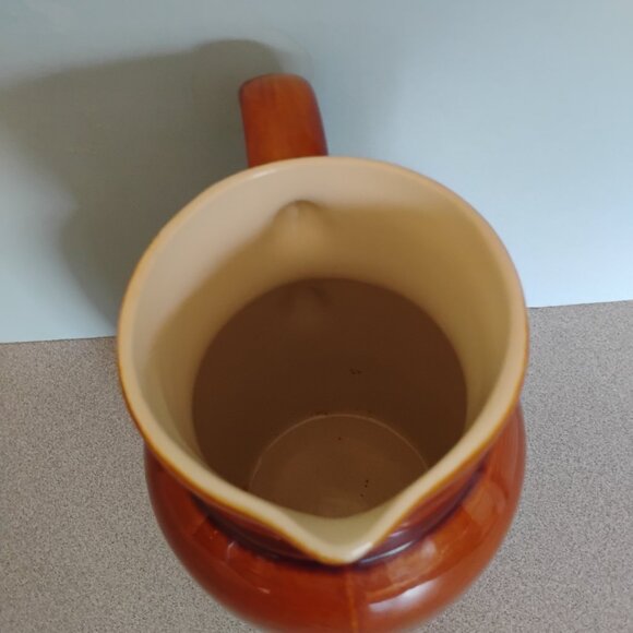 Reading China Vintage 1 quart Brown Pitcher - Picture 4 of 5